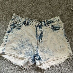 Blue notes acid was Jean shorts - women size 29